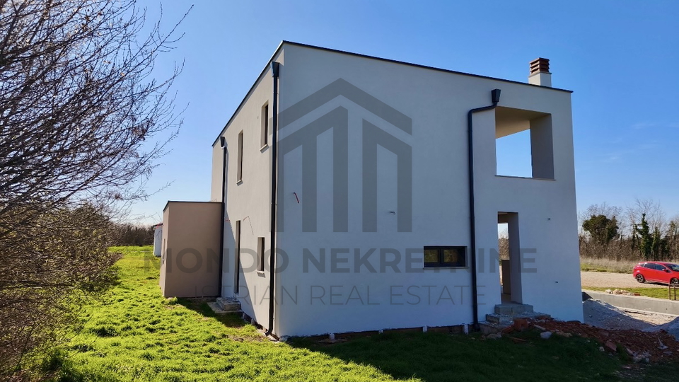 Istra&comma; Rakalj&comma; obiteljska ku&cacute;a 254 m2 s bazenom 32 m2