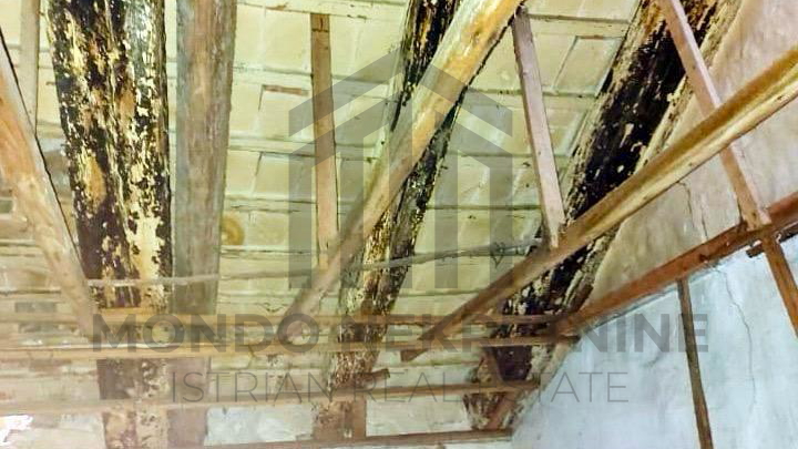 EKSKLUZIVNA PRODAJA &ndash; KU&Cacute;A ZA OBNOVU U VODNJANU