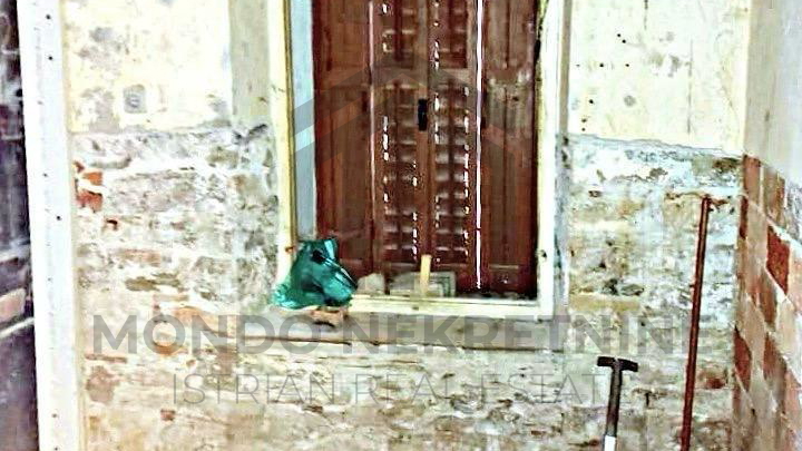 EKSKLUZIVNA PRODAJA &ndash; KU&Cacute;A ZA OBNOVU U VODNJANU