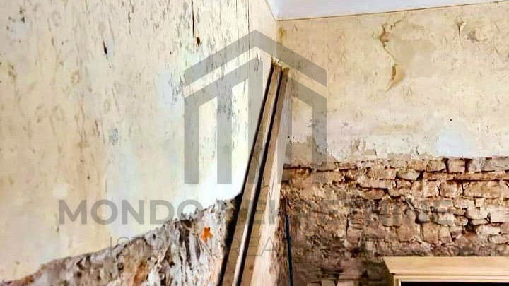 EKSKLUZIVNA PRODAJA &ndash; KU&Cacute;A ZA OBNOVU U VODNJANU