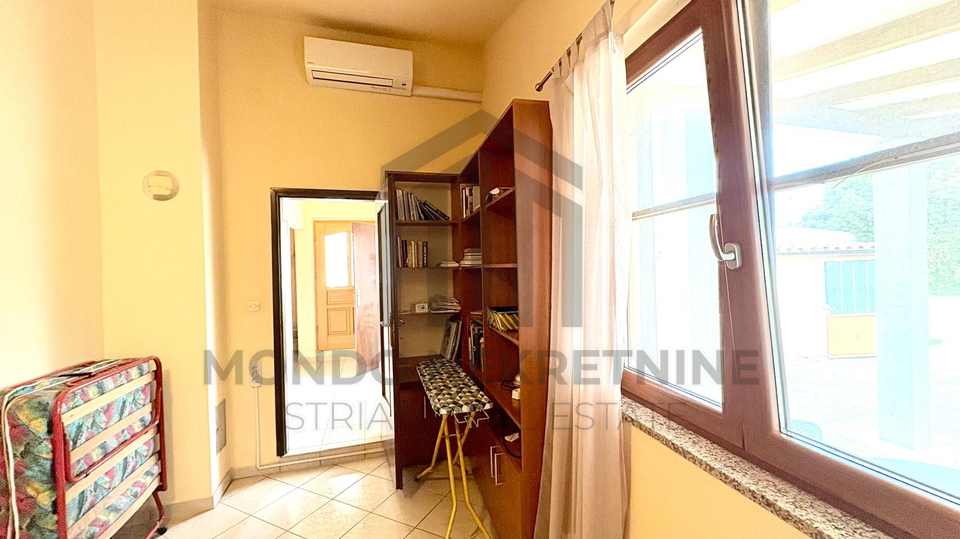 House&comma; 90 m2&comma; For Sale&comma; Pula - &Scaron;katari