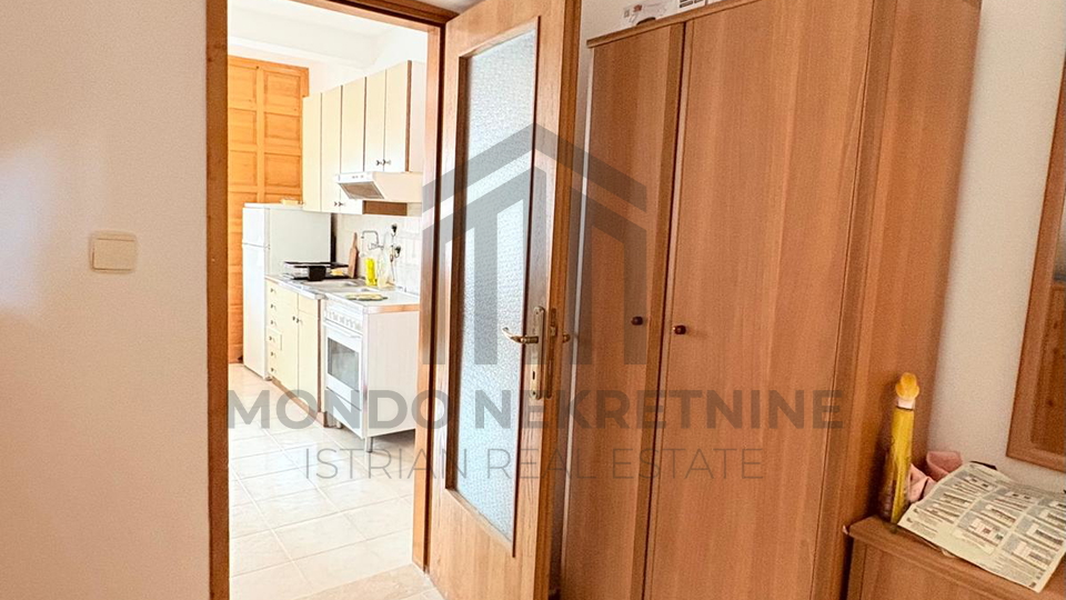 VODNJAN &ndash; Kamena ku&cacute;a s vrtom i pogledom na more