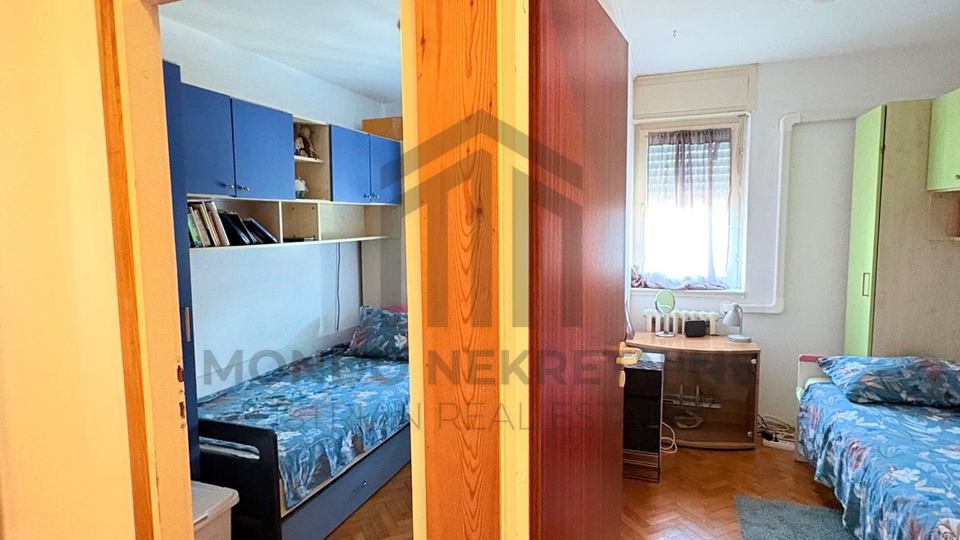 Prostran trosoban stan u Puli &ndash; 83&comma;94 m&sup2; na odli&ccaron;noj lokaciji