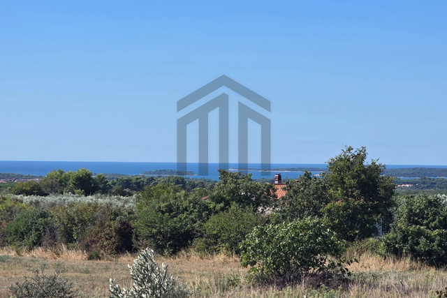 Građevinska parcela 890 m² s pogledom na more – Galižana