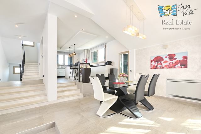 ISTRA, UMAG- Prostrana i kvalitetna kuća nedaleko Umaga