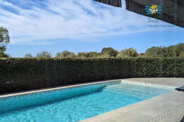 ISTRA, POREČ - Moderna dvojna kuća 500m od mora!