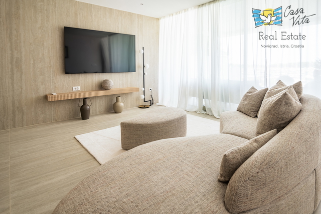 Istrien, Novigrad – Luxuriöse Wohnung mit Meerblick, nur einen Schritt vom Strand entfernt