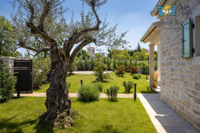 Una bellissima villa in pietra vicino alla città di Parenzo!