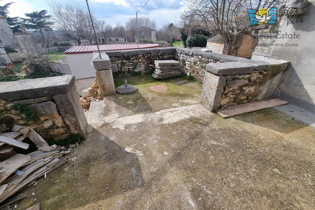 Višnjan – autochthones istrisches Haus!