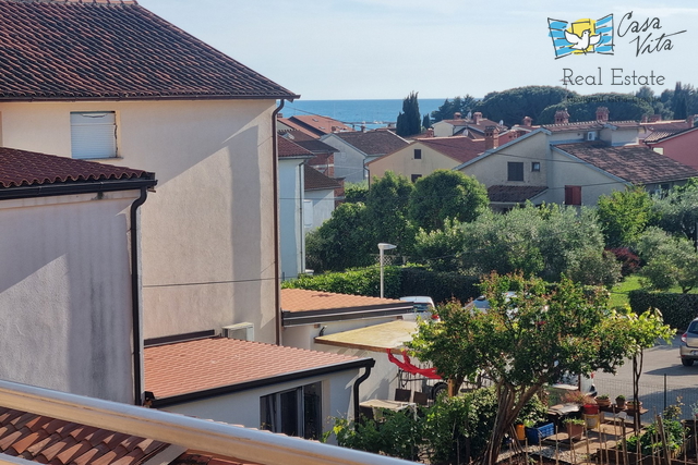 ISTRA, NOVIGRAD - Wohnung mit zwei Schlafzimmern und schönem Meerblick!