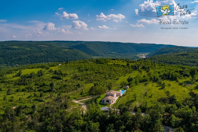 Casa, 200 m2, Vendita, Grožnjan