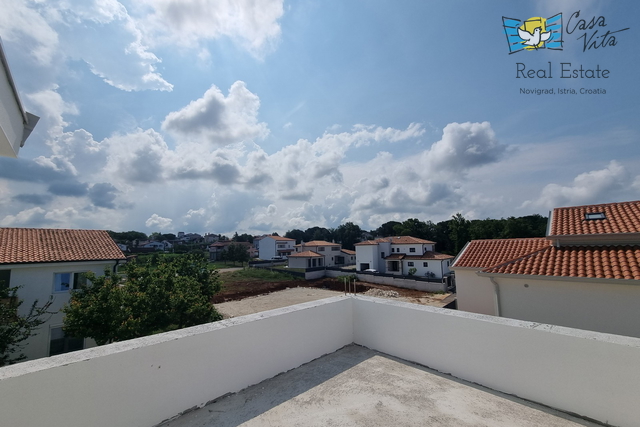 Semi-detached house with 200 m2 garden, 3 km from the sea!!