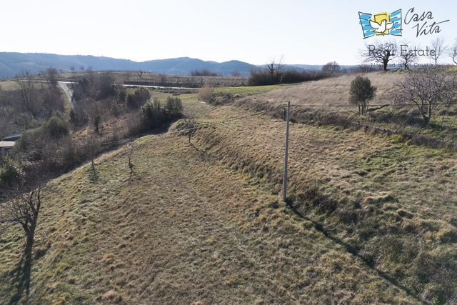 Terreno, 2517 m2, Vendita, Motovun