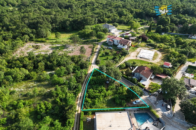 ISTRA, POREČ- Građevinsko zemljište u okolici Poreča!