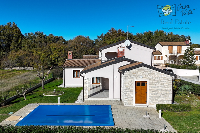 Istra, Poreč - Samostojeća kuća u okolici grada Poreča!