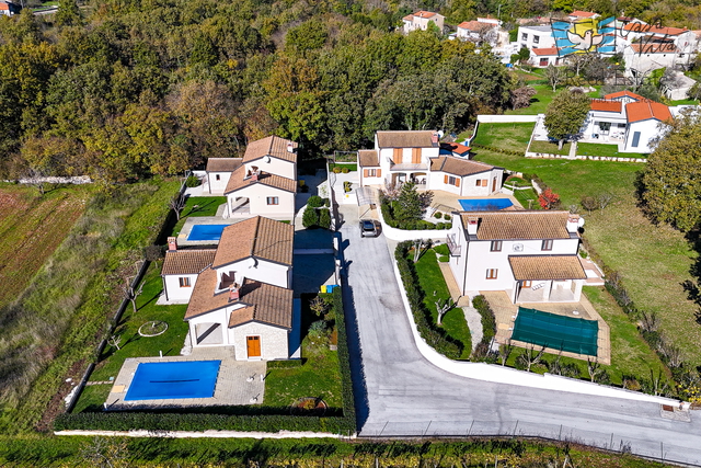 Istra, Poreč - Samostojeća kuća u okolici grada Poreča!