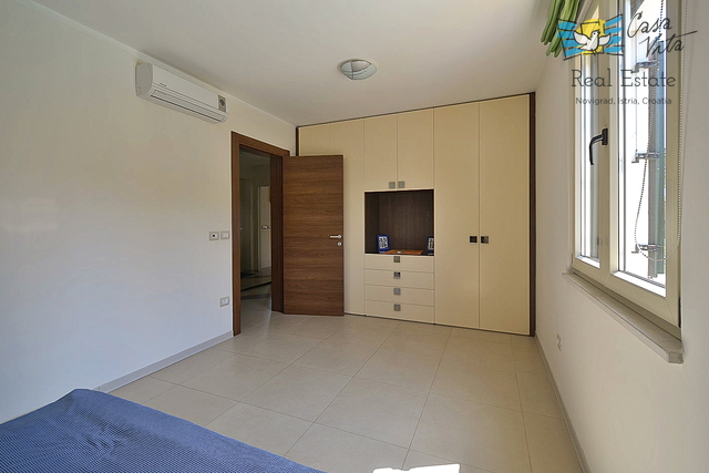 ISTRA, NOVIGRAD - Bellissima e spaziosa casa con piscina a 3 km dal mare!