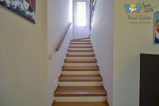 ISTRA, NOVIGRAD - Bellissima e spaziosa casa con piscina a 3 km dal mare!
