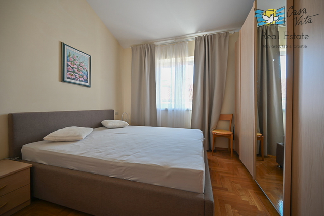 Geräumige Wohnung in Novigrad - 1200 m vom Meer und Stadtzentrum entfernt!
