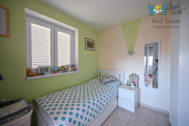 Geräumige Wohnung in Novigrad - 1200 m vom Meer und Stadtzentrum entfernt!