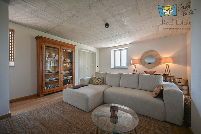 ISTRA, BUJE - Beautiful stone house in the heart of the town of Buje!