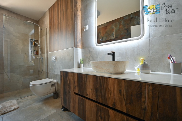 ISTRA, NOVIGRAD - Appartamento funzionale a Novigrad a 1000 m dal mare!
