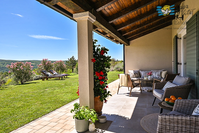 House, 200 m2, For Sale, Grožnjan