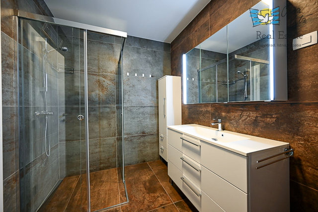 Apartment, 79 m2, For Sale, Novigrad