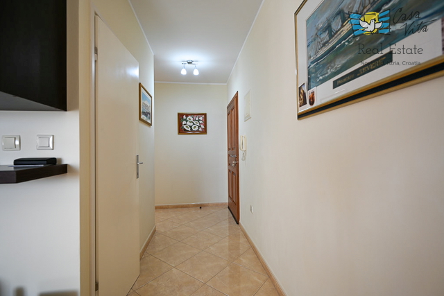 Apartment, 67 m2, For Sale, Novigrad