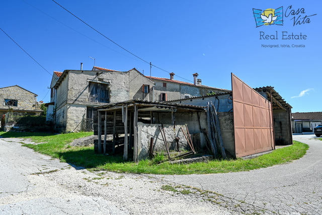 Casa, 220 m2, Vendita, Buje