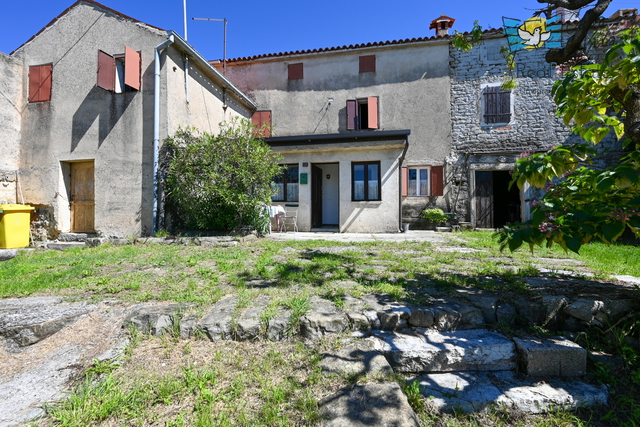 Casa, 220 m2, Vendita, Buje