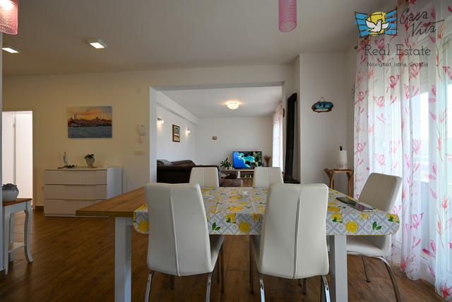 ISTRA, Novigrad - Appartamento in ottima posizione a 500 m dal mare