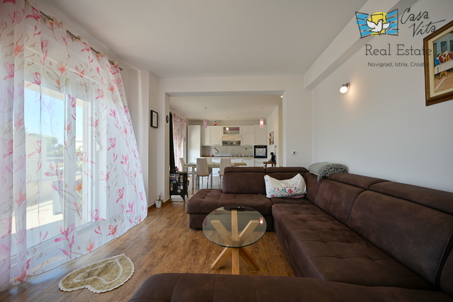 ISTRA, Novigrad - Appartamento in ottima posizione a 500 m dal mare