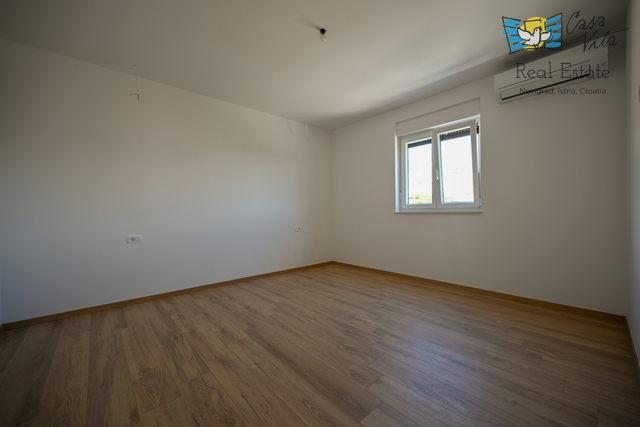 ISTRA, NOVIGRAD - Apartment in Novigrad with two bedrooms and a nice terrace!