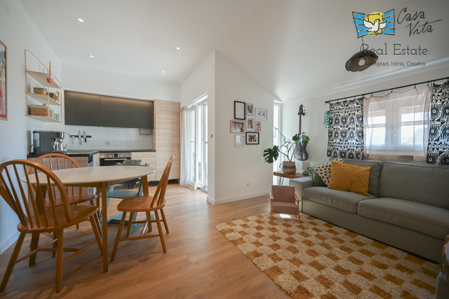 ISTRA ,POREČ - Stan u Poreču na jednoj od najtraženjih lokacija u gradu!