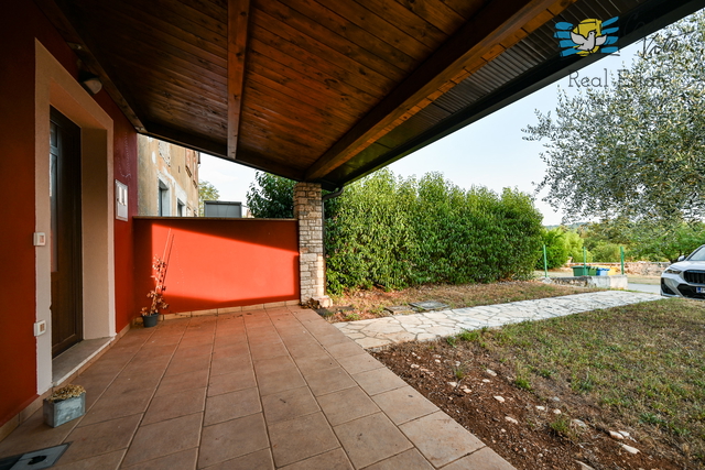Casa, 116 m2, Vendita, Buje