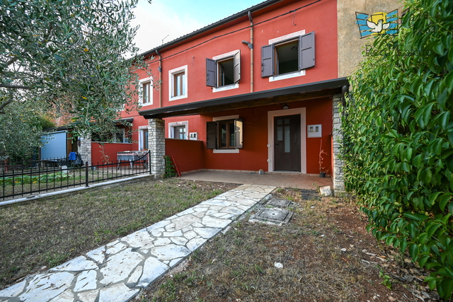 Casa, 116 m2, Vendita, Buje