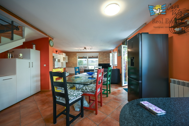 Casa, 120 m2, Vendita, Poreč