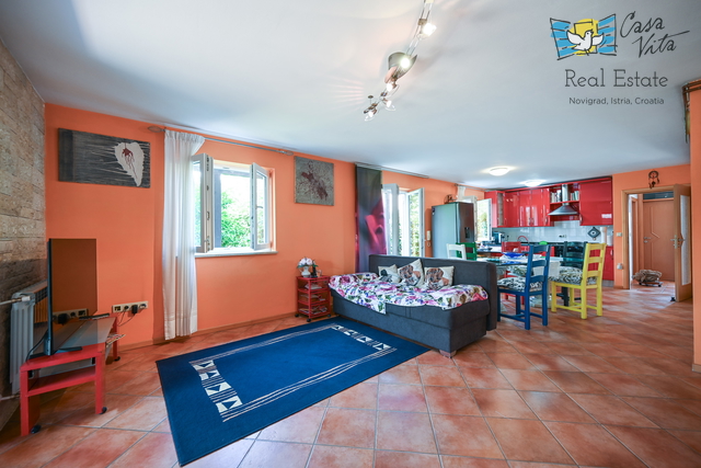 Casa, 120 m2, Vendita, Poreč