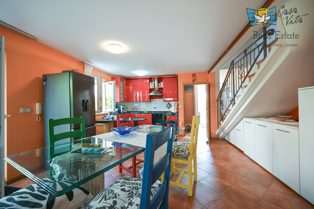 Casa, 120 m2, Vendita, Poreč