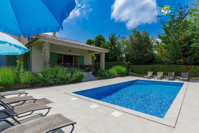 ISTRA, BUJE, Raskošna mediteranska kuća s velikom okućnicom