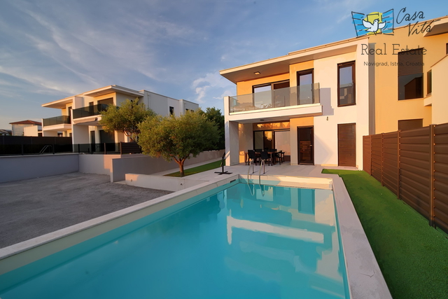 Casa, 122 m2, Vendita, Umag