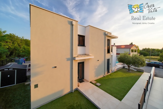 Casa, 122 m2, Vendita, Umag