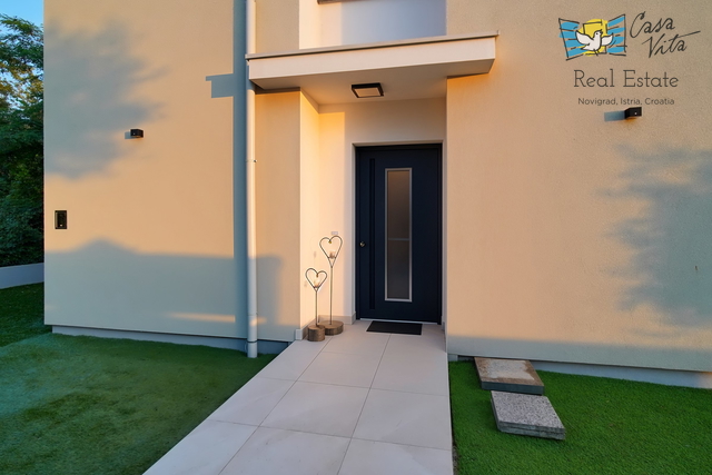 Casa, 122 m2, Vendita, Umag
