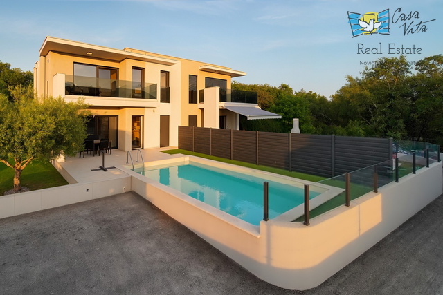 Casa, 122 m2, Vendita, Umag