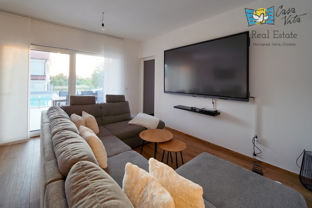 Kuća s bazenom u blizini Umaga