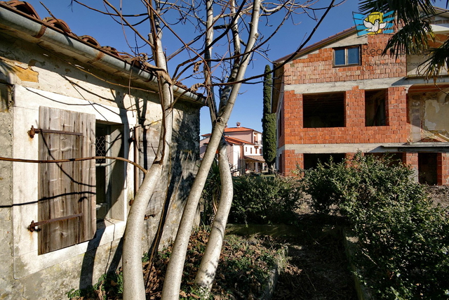 Casa, 400 m2, Vendita, Buje - Momjan