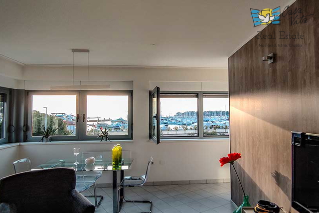 ISTRA; NOVIGRAD - Wohnung in Novigrad 50 m vom Meer entfernt!