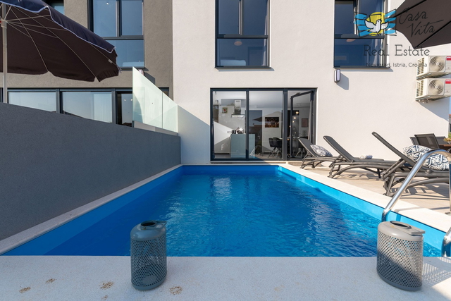 ISTRA, Funtana - Reihenhaus im modernen Design, 250 m vom Meer entfernt!
