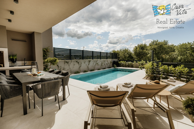 ISTRA, POREČ - Moderna dvojna kuća u okolici grada Poreča